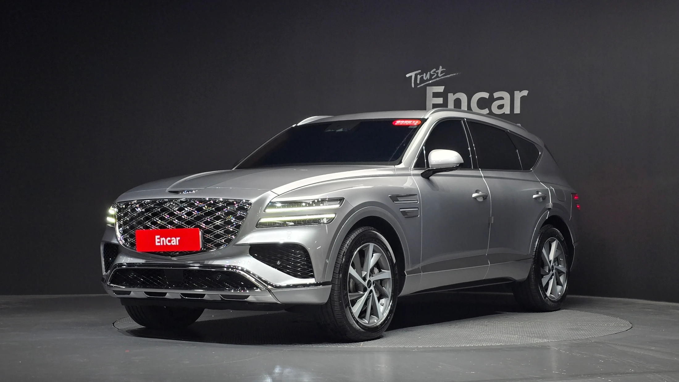 Genesis Gv80