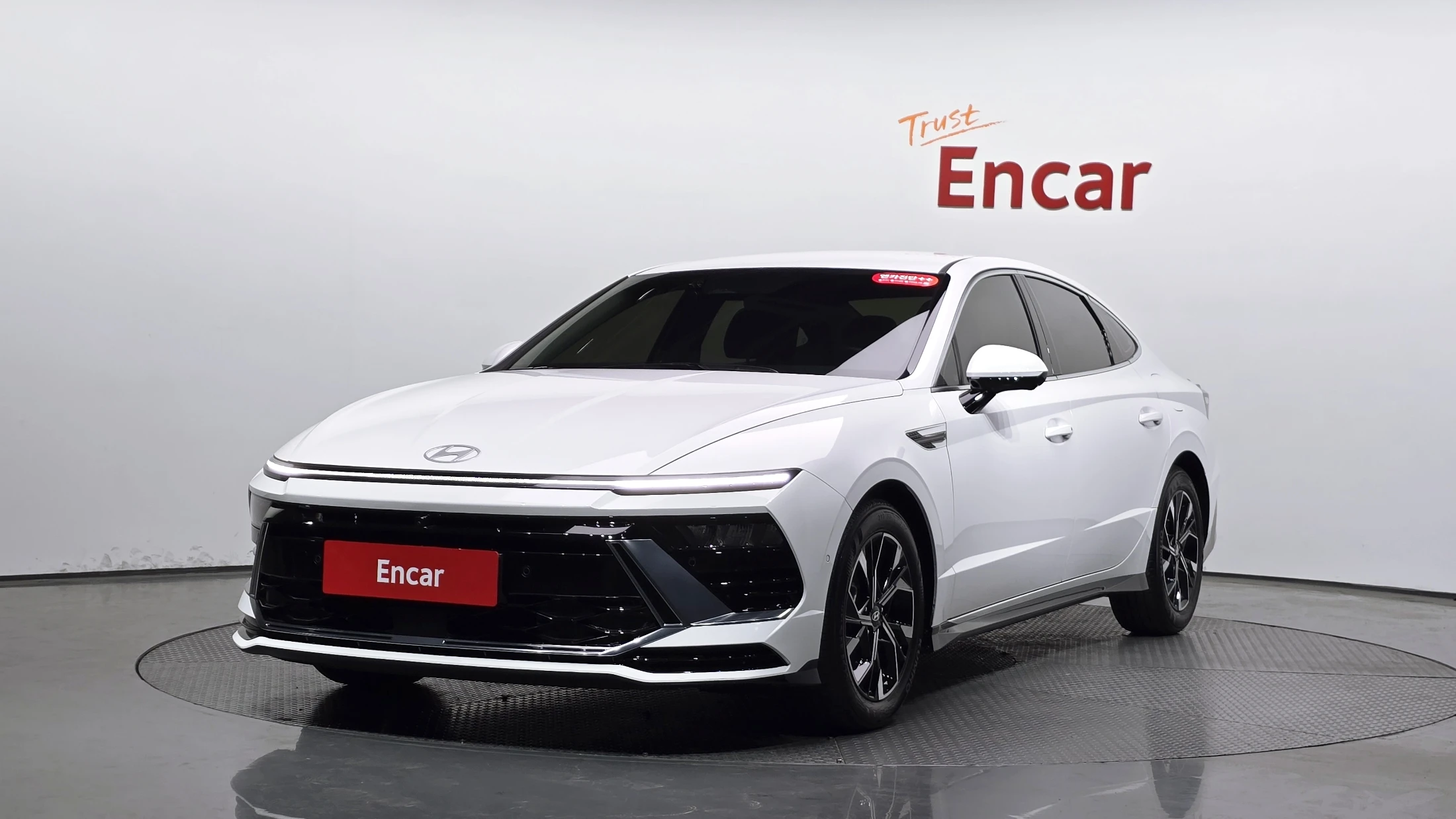 Hyundai Sonata De Edge (DN8)