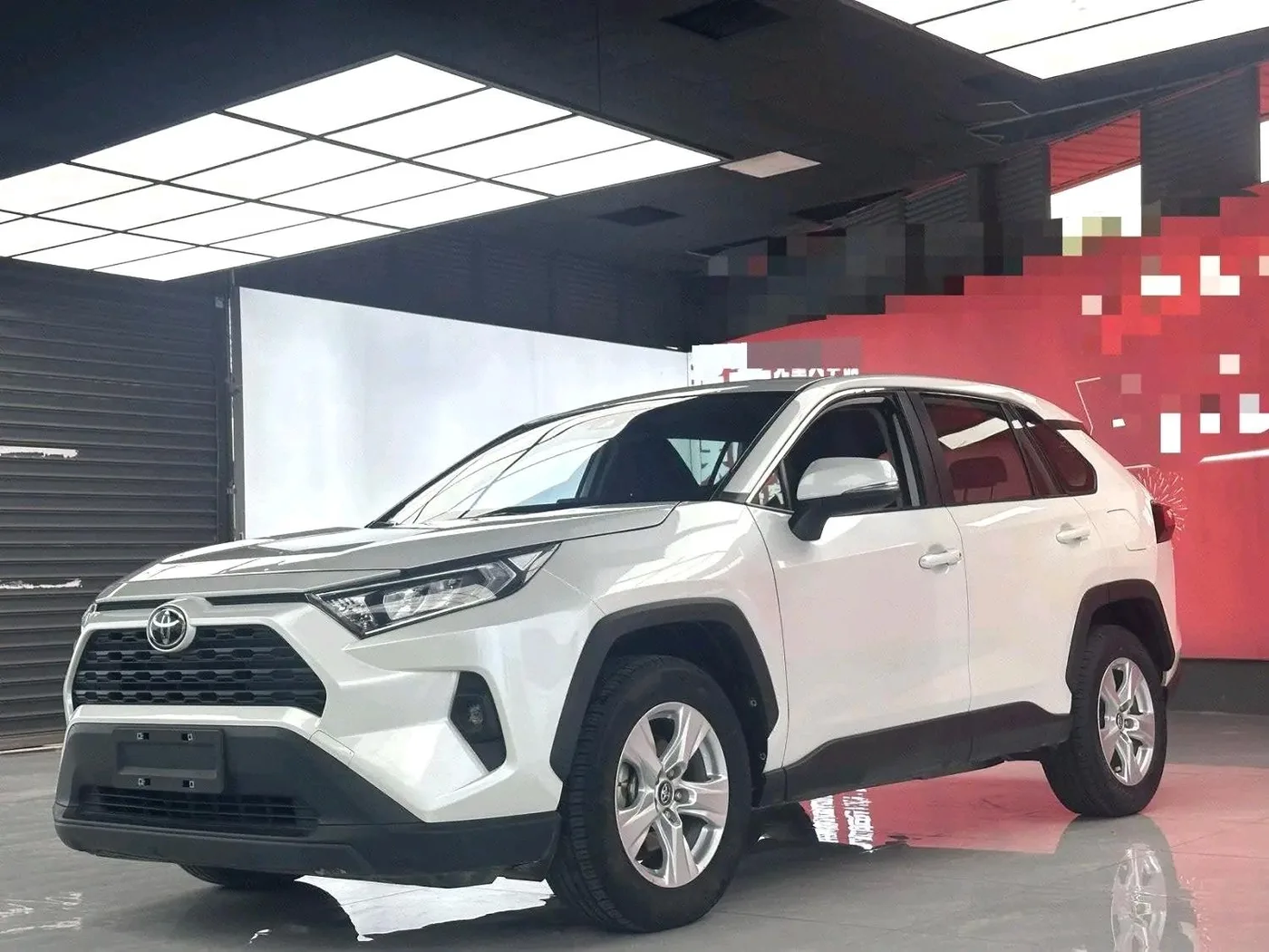 Toyota RAV4 Rongfang