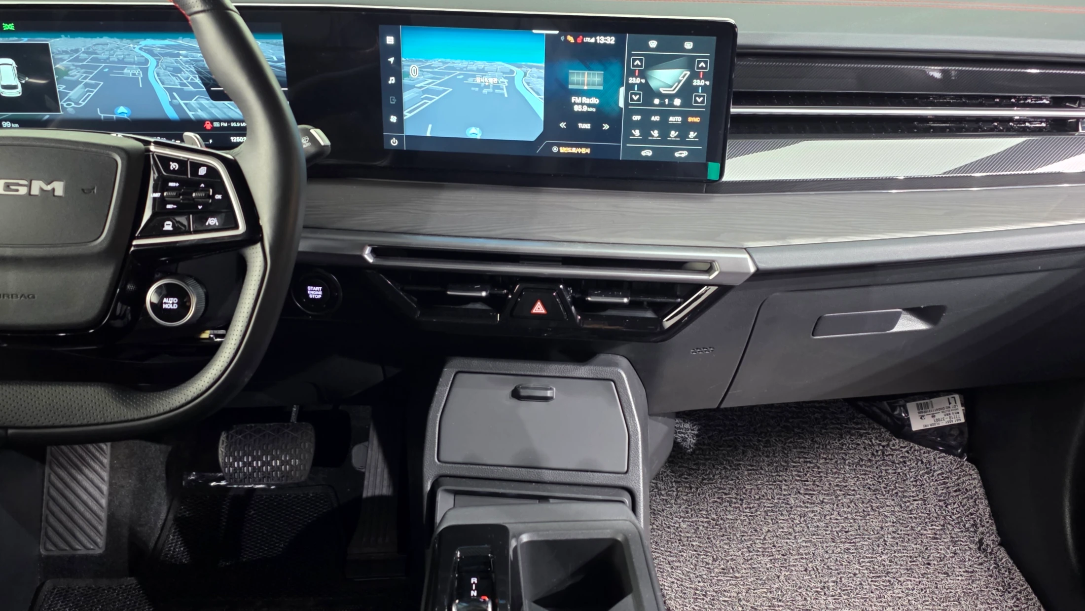 KG_Mobility_Ssangyong Actyon Activian, 2025 — фото 14