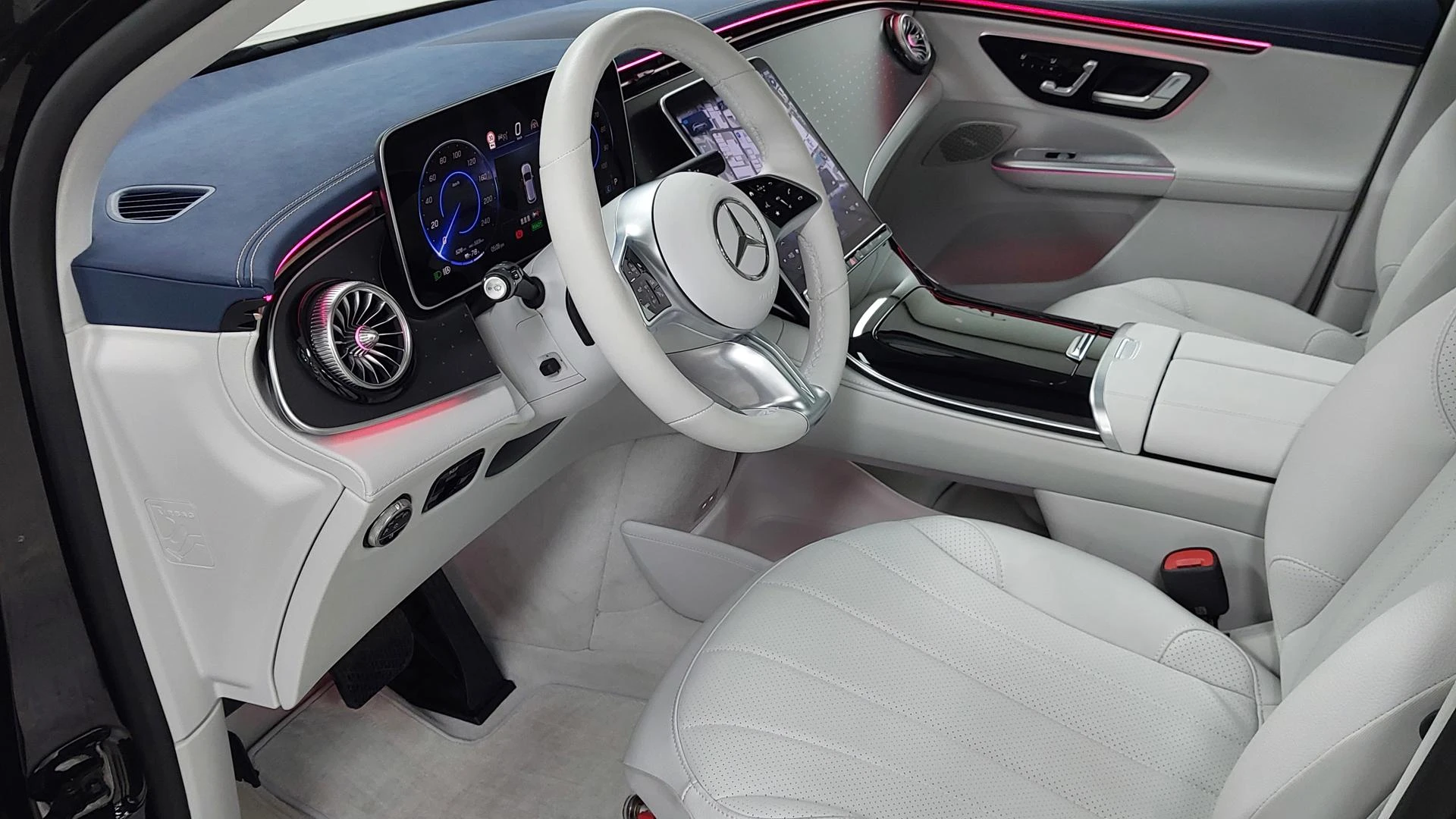 Mercedes-Benz Eqe SUV X294, 2026 — фото 14