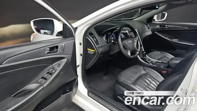 Hyundai Sonata Hybrid, 2012 — фото 10
