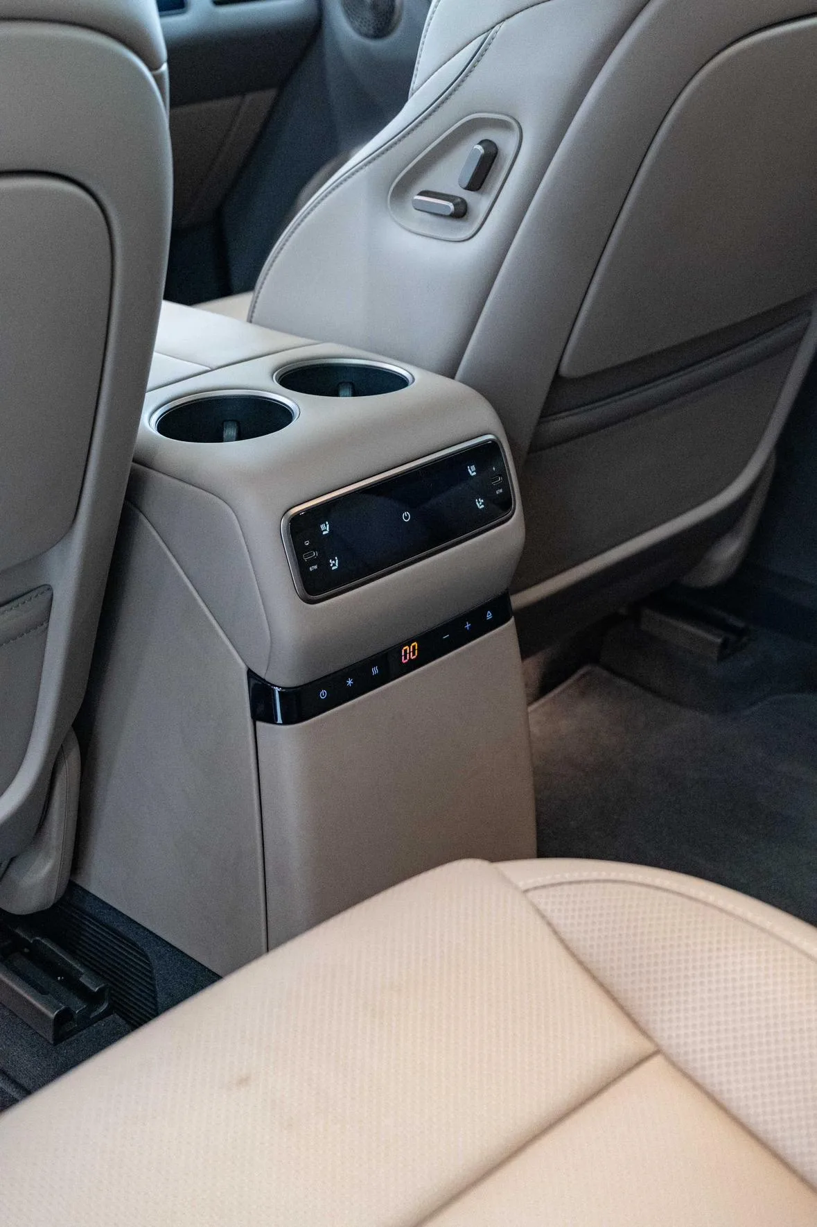 Li Auto ideal i8, 2025 — фото 4