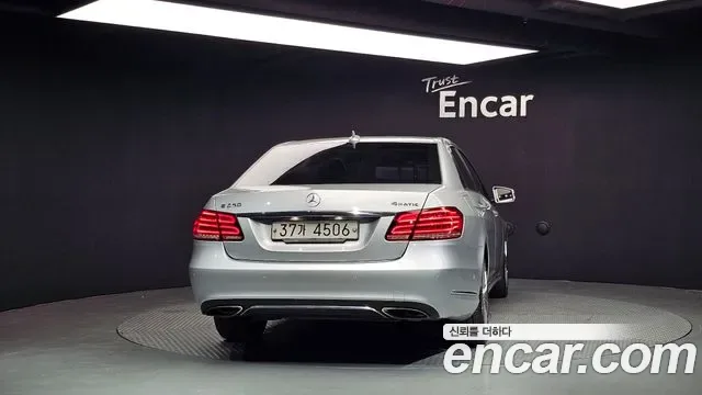 Mercedes-Benz E-Class W212, 2013 — фото 4