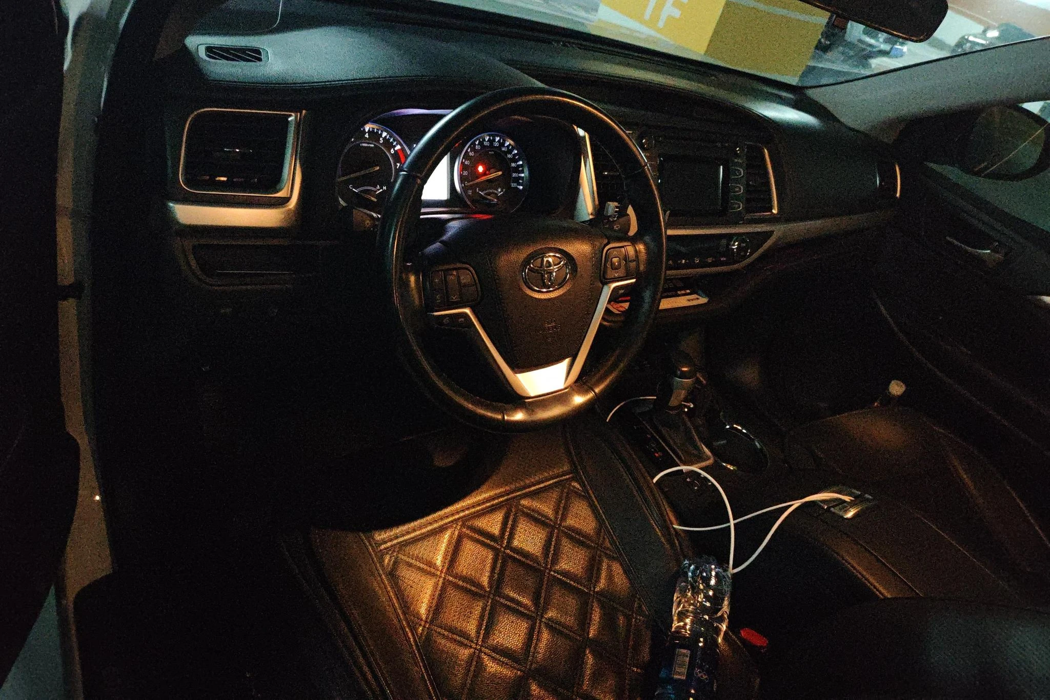 Toyota Highlander, 2015 — фото 14
