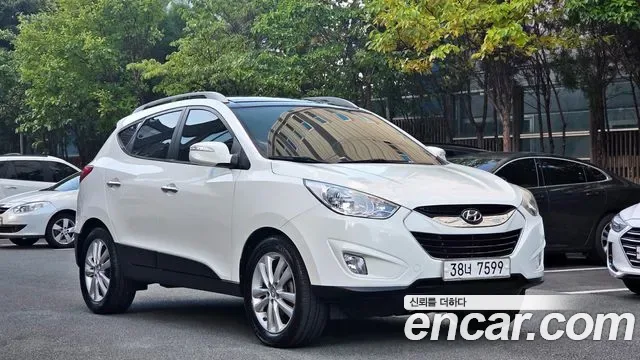 Hyundai Tucson ix, 2010 — фото 3