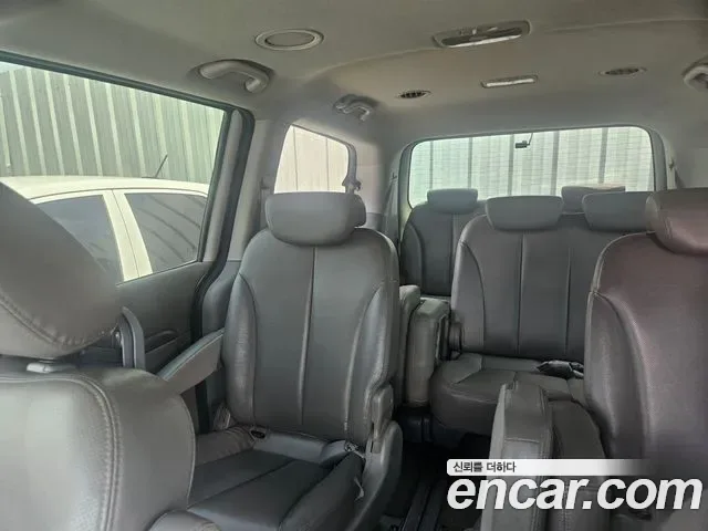 Kia Canival Carnival R, 2012 — фото 7