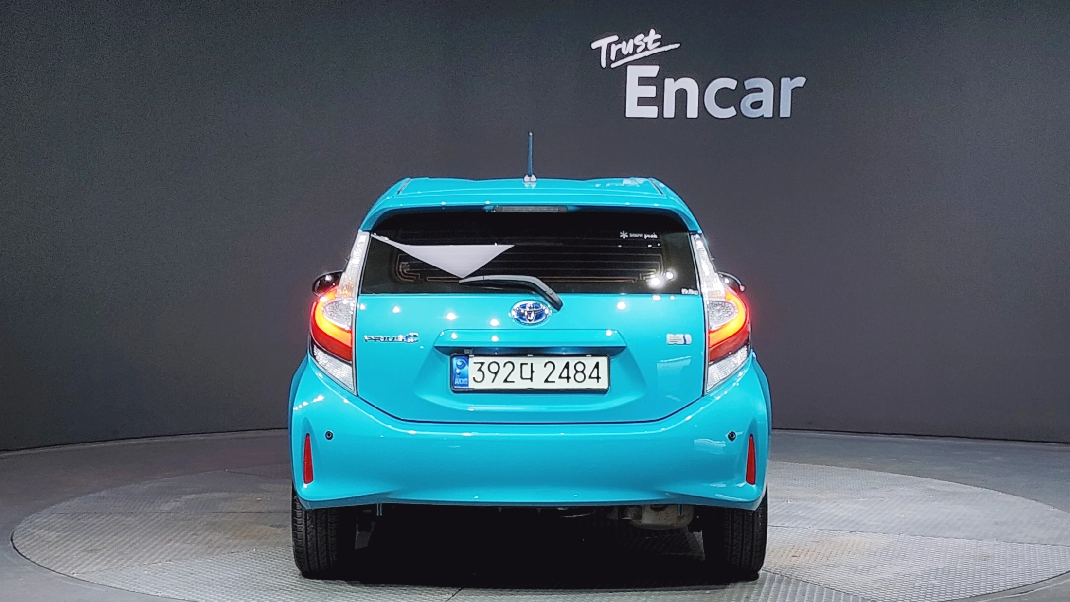 Toyota Prius C, 2018 — фото 4