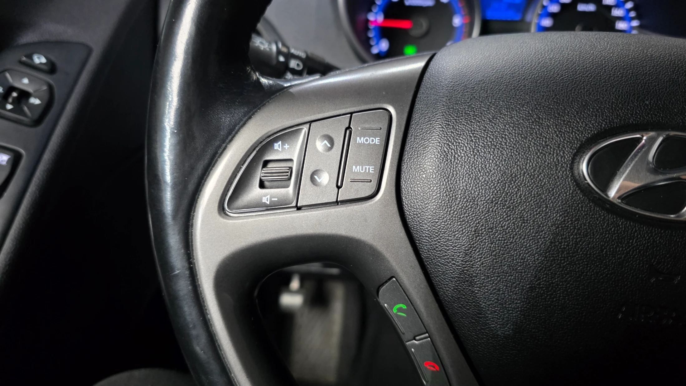Hyundai Tucson ix, 2014 — фото 28
