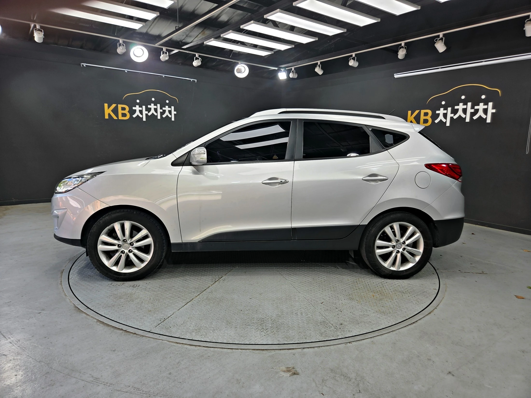 Hyundai Tucson ix, 2011 — фото 6