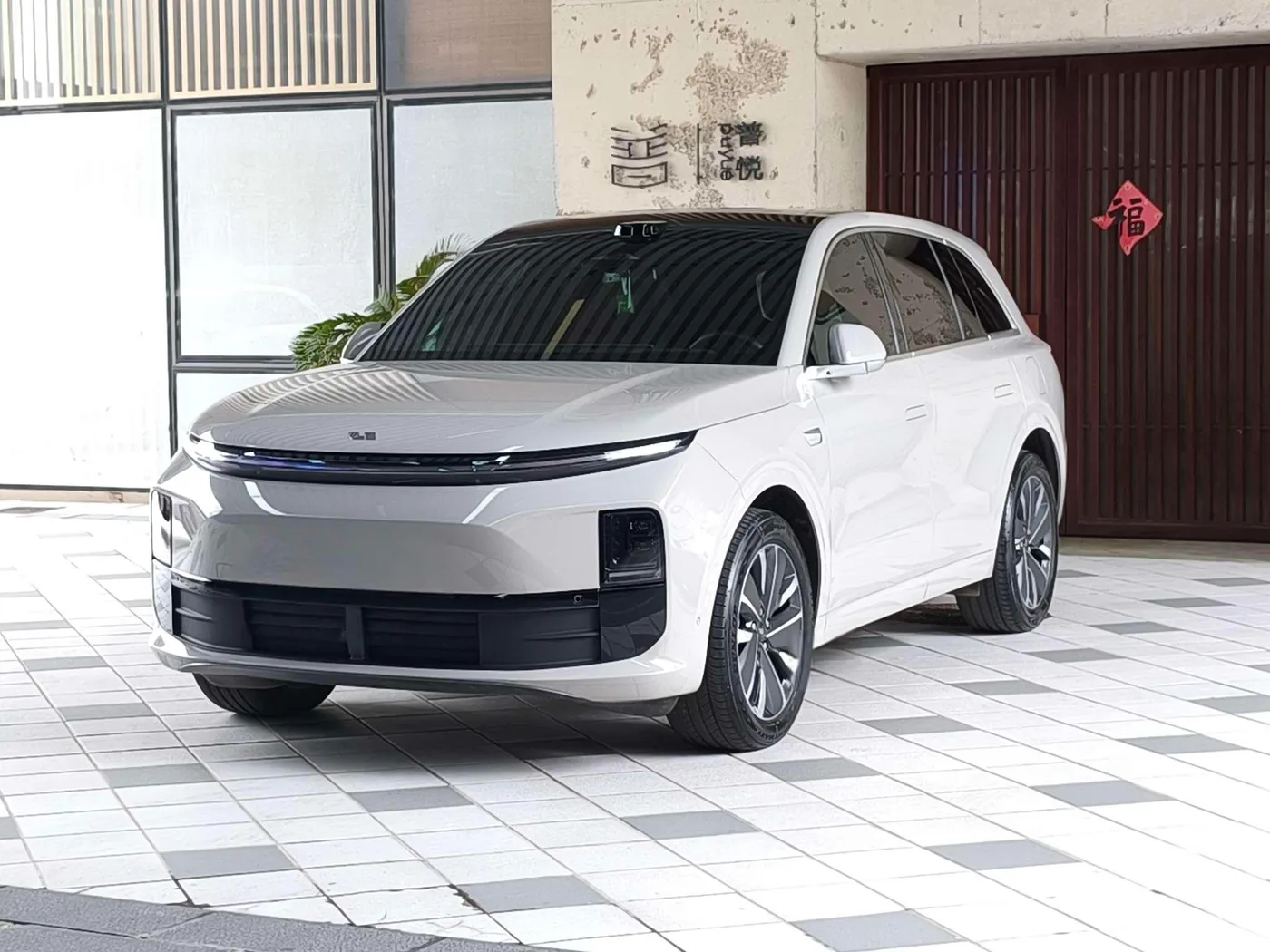 Li Auto Ideal L6