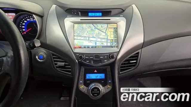 Hyundai Avante MD, 2013 — фото 15