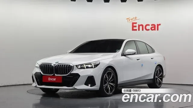 BMW 5-Series G60