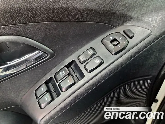 Hyundai Tucson ix, 2011 — фото 11