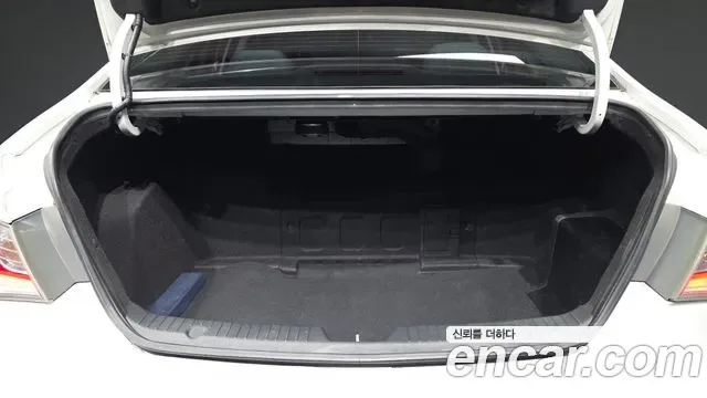 Hyundai Sonata Hybrid, 2012 — фото 20