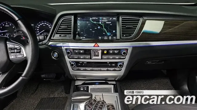 Genesis G80, 2016 — фото 14