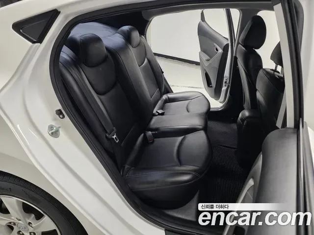 Hyundai Avante MD, 2011 — фото 11