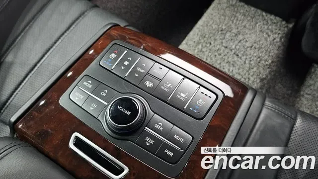 Hyundai Equus, 2012 — фото 17