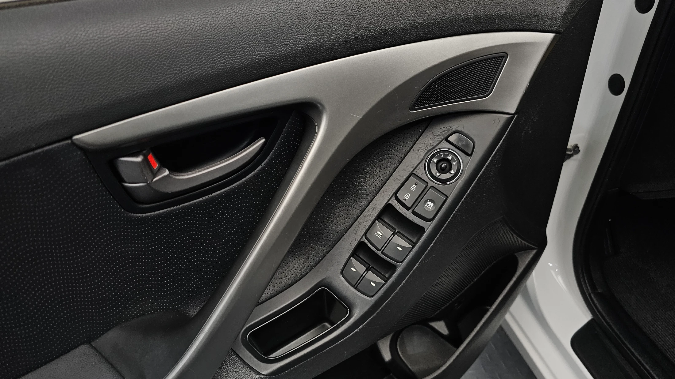 Hyundai Avante MD, 2011 — фото 14