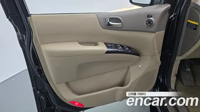 Kia Canival Carnival R, 2012 — фото 24