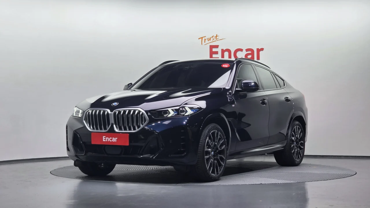 BMW X6 G06