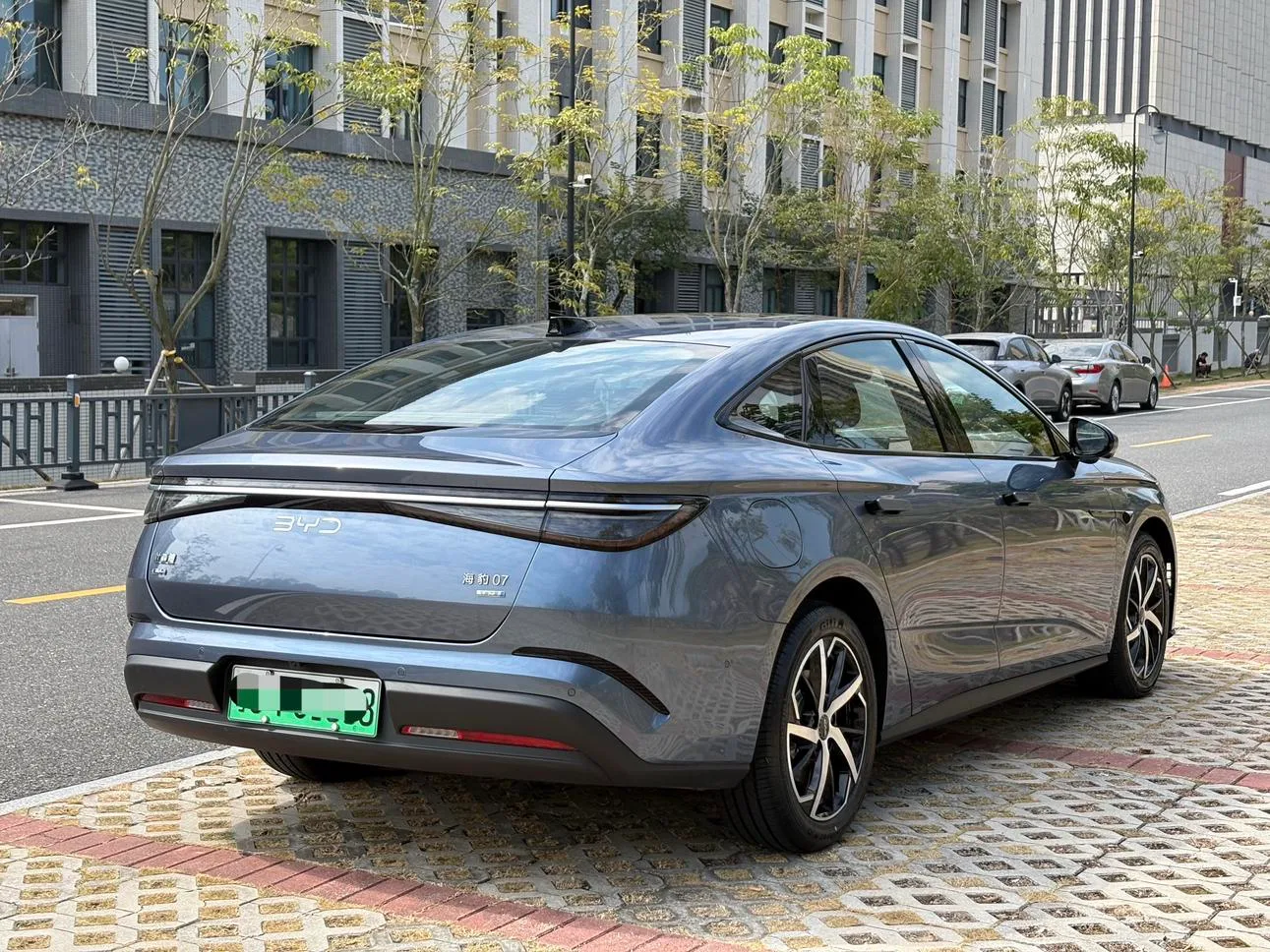 BYD Seal 07DM, 2026 — фото 9