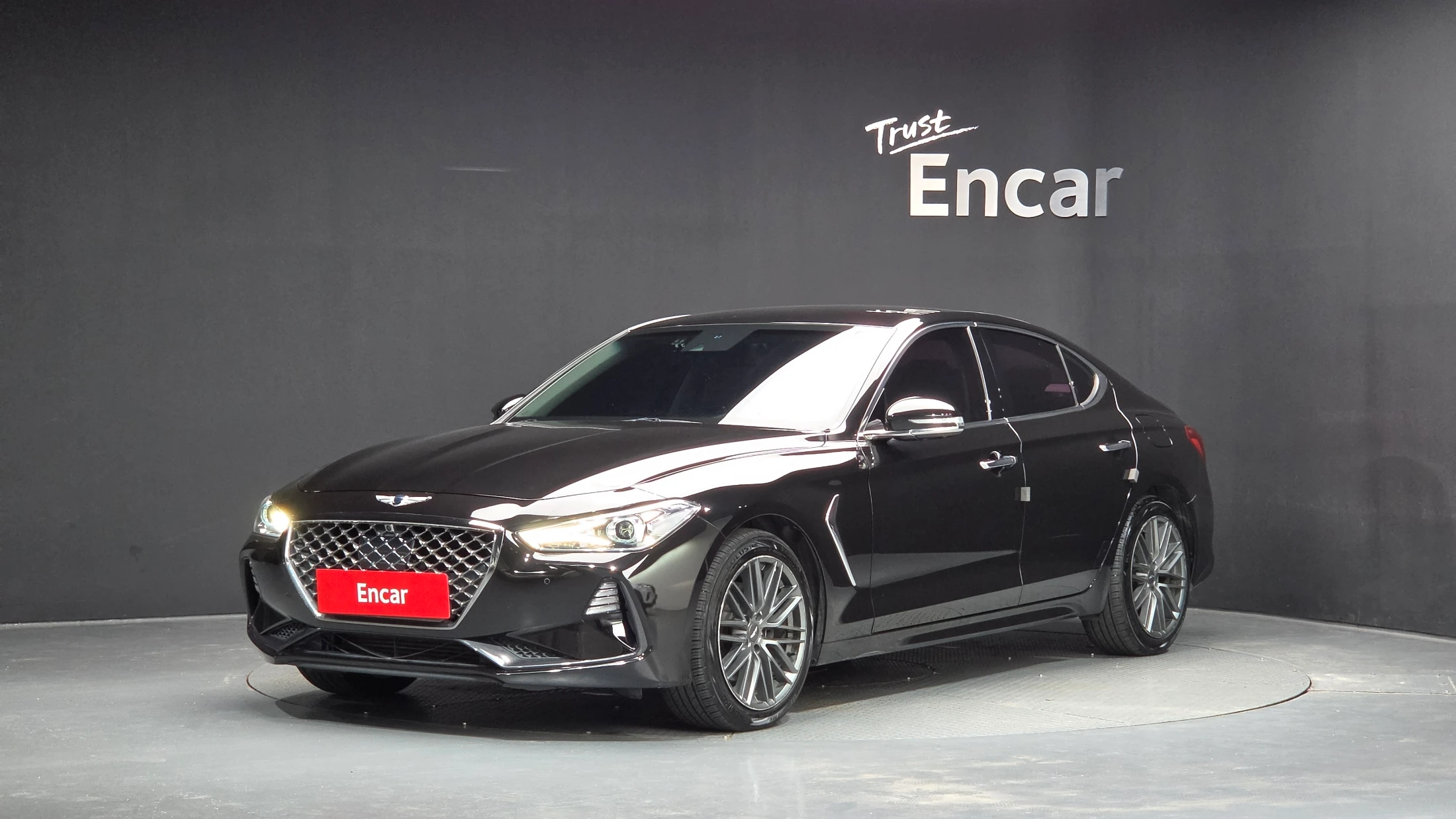 Genesis G70