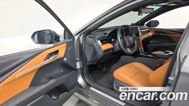Toyota Camry xv80, 2025 — фото 10