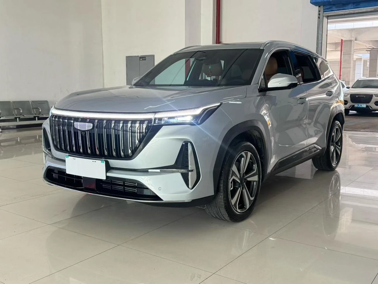 Geely Boyue L
