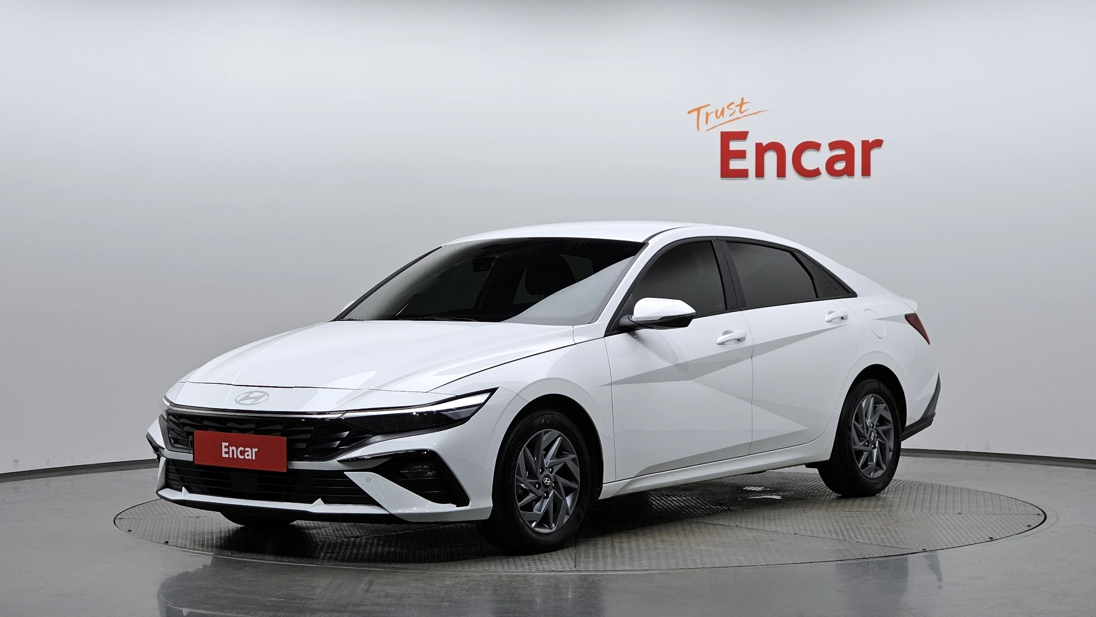 Hyundai Avante Hybrid (CN7)