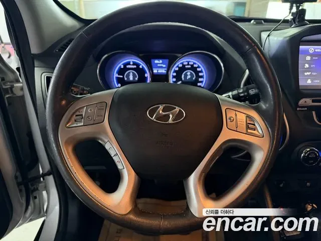Hyundai Tucson ix, 2013 — фото 12