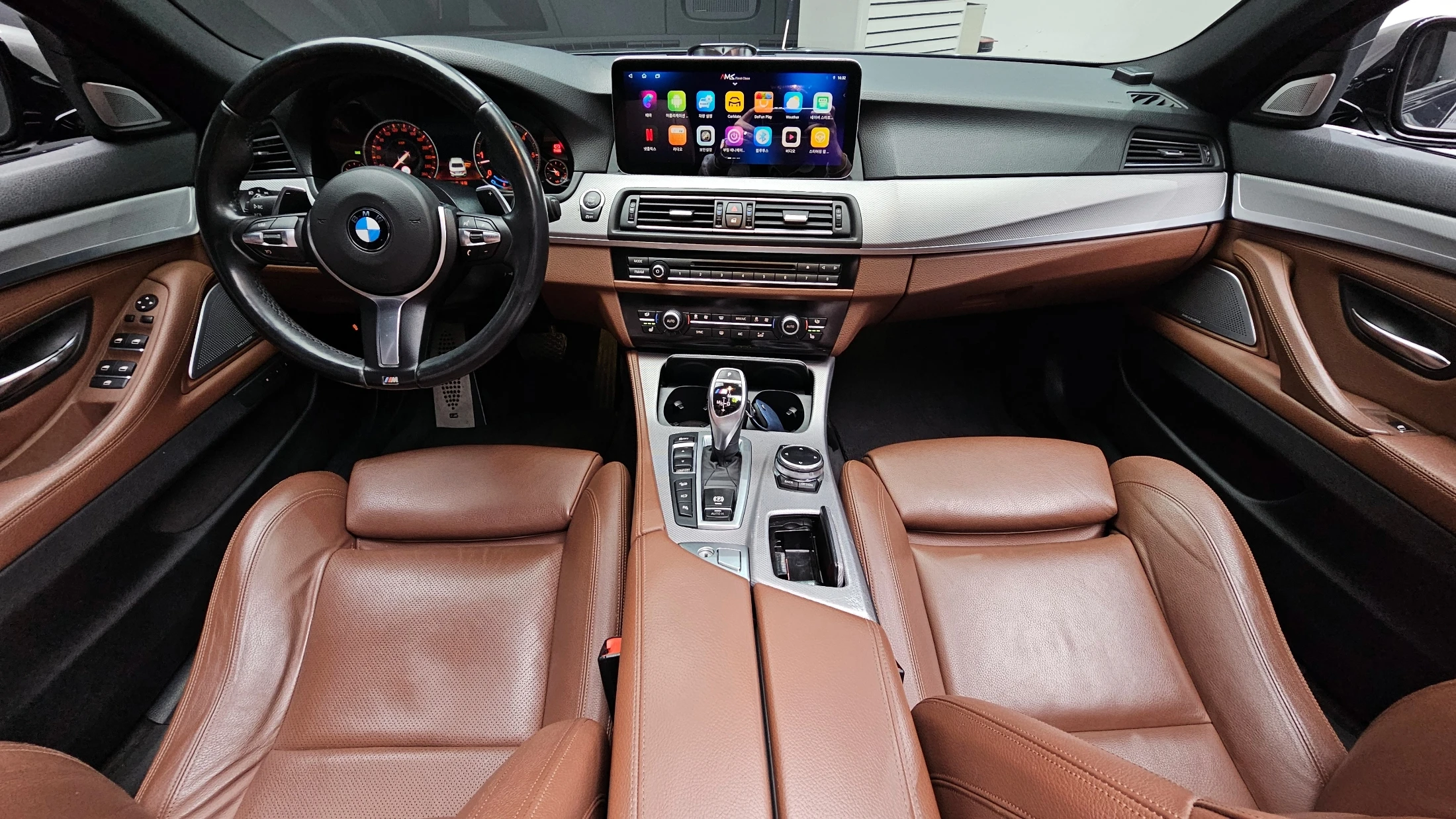 BMW 5-Series F10, 2014 — фото 7