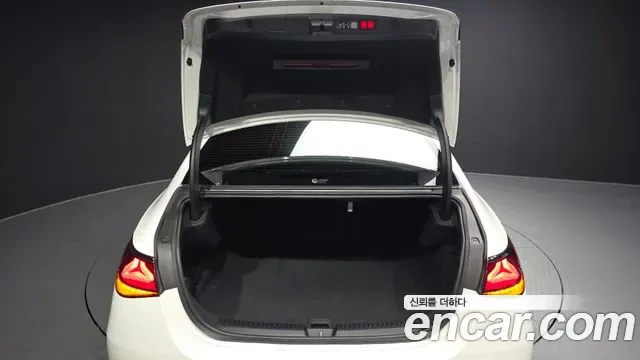 Mercedes-Benz E-Class W214, 2025 — фото 20