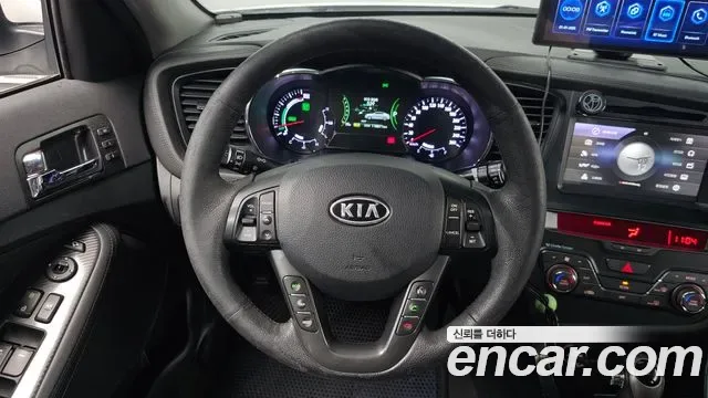 Kia K5 Hybrid, 2012 — фото 13
