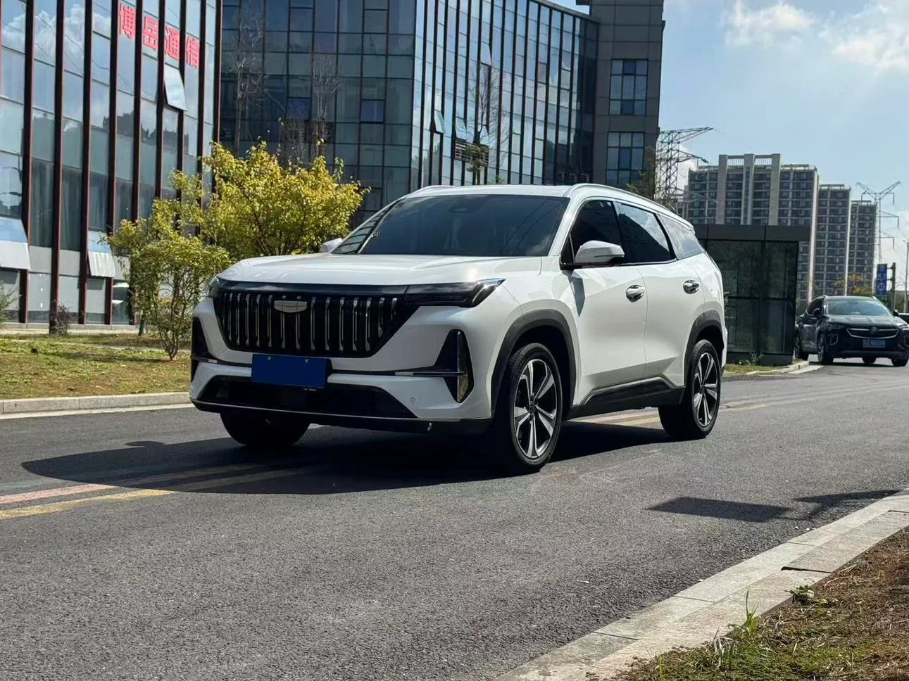 Geely Boyue L