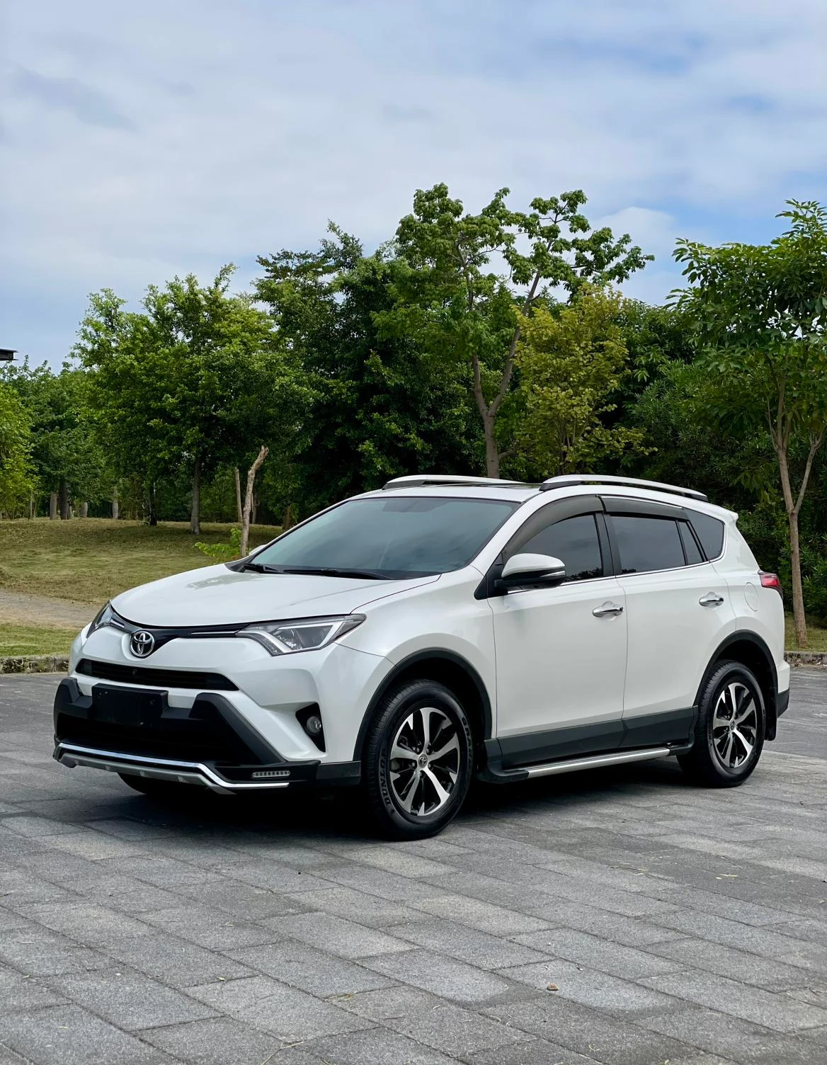 Toyota RAV4 Rongfang
