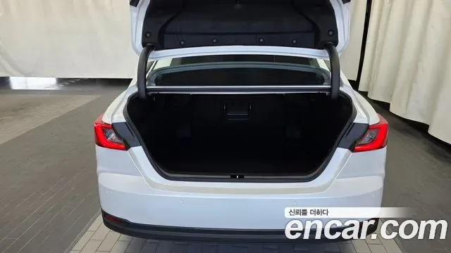 Toyota Camry xv80, 2025 — фото 20