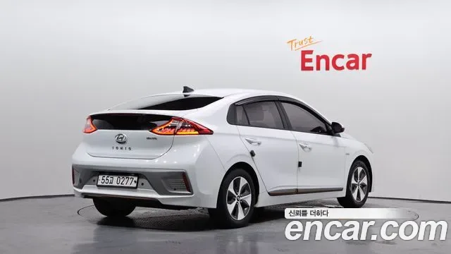 Hyundai Ioniq Ionic Electric, 2016 — фото 2