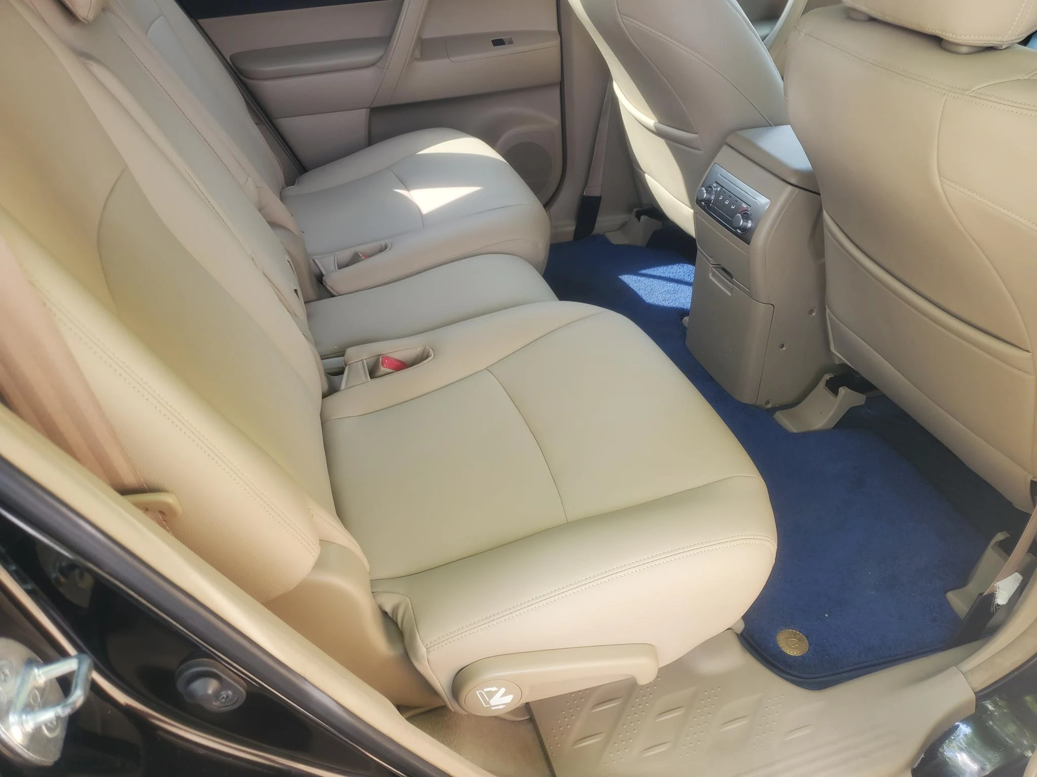Toyota Highlander, 2012 — фото 10