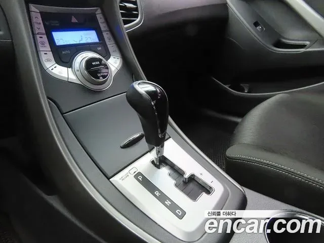Hyundai Avante MD, 2011 — фото 11