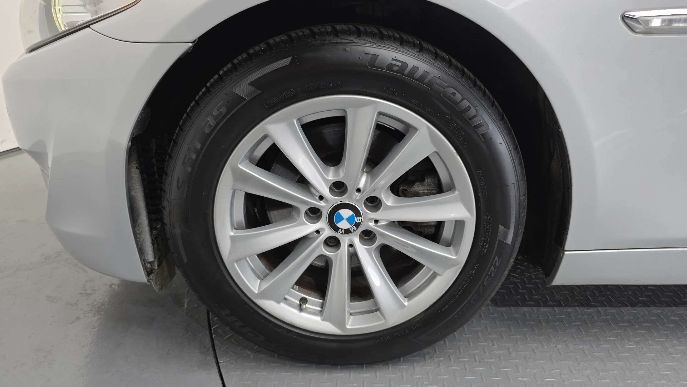 BMW 5-Series F10, 2013 — фото 5