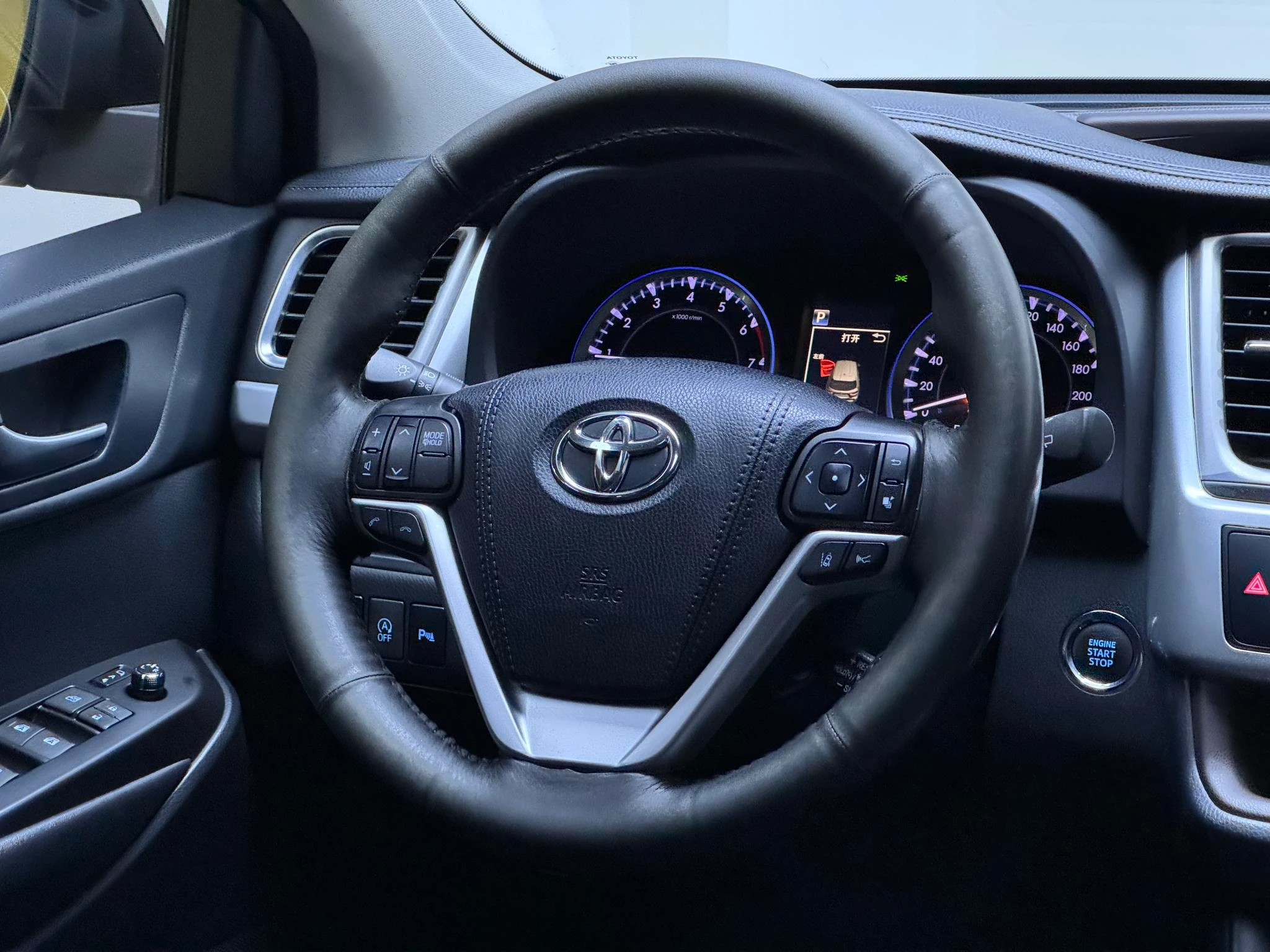 Toyota Highlander, 2018 — фото 11