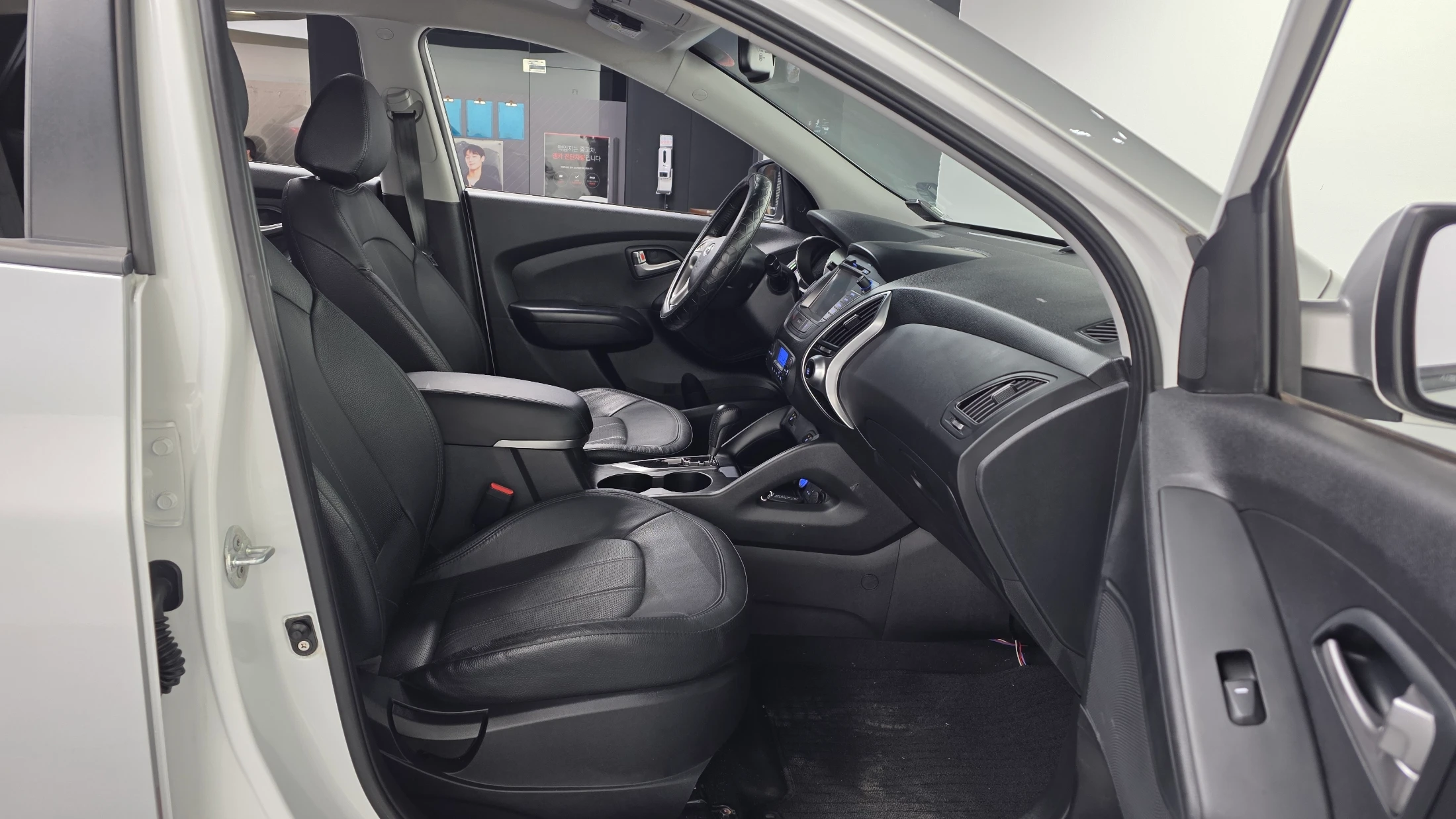 Hyundai Tucson ix, 2015 — фото 11