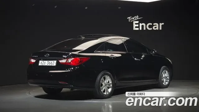 Hyundai Sonata YF Sonata, 2010 — фото 2