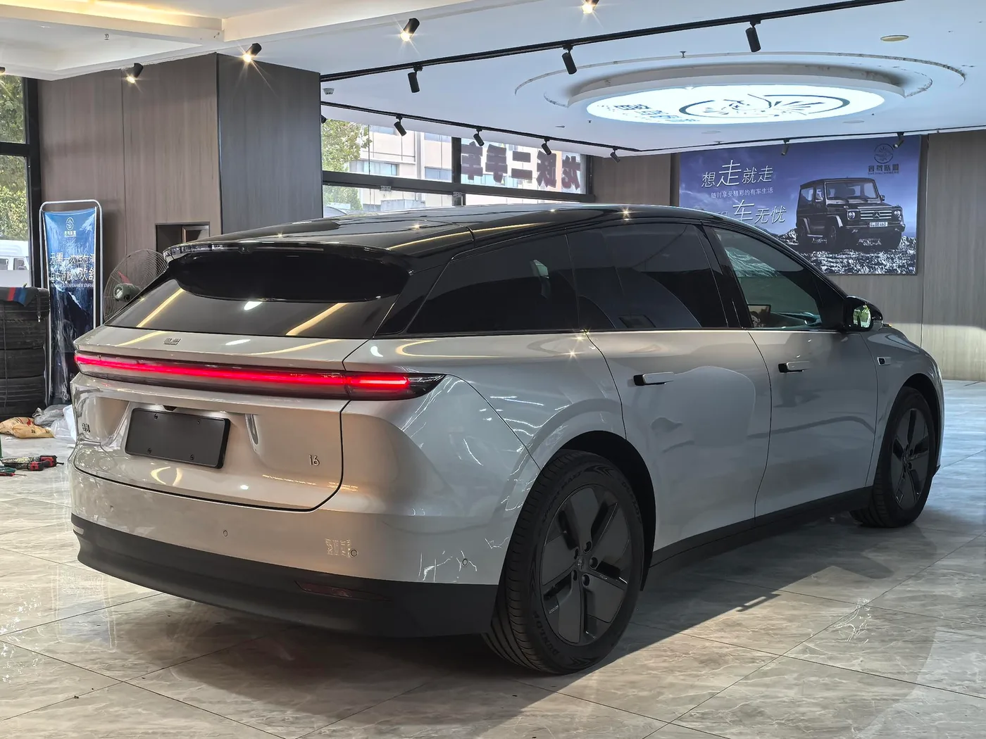 Li Auto ideal i6, 2025 — фото 4