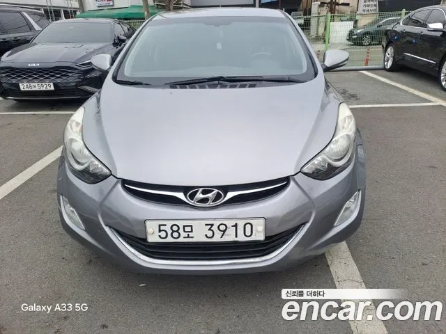 Hyundai Avante MD