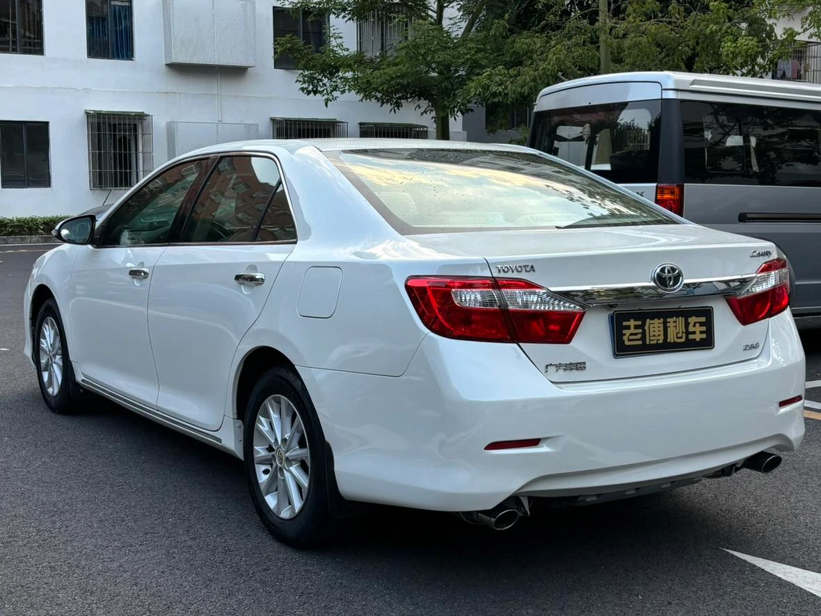 Toyota Camry, 2012 — фото 6