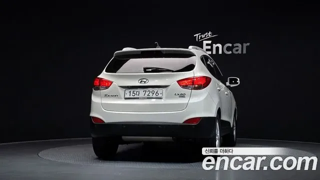 Hyundai Tucson ix, 2012 — фото 4