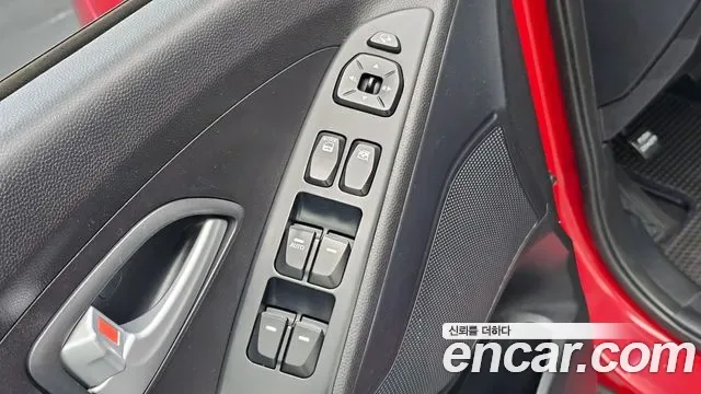 Hyundai Tucson ix, 2013 — фото 16