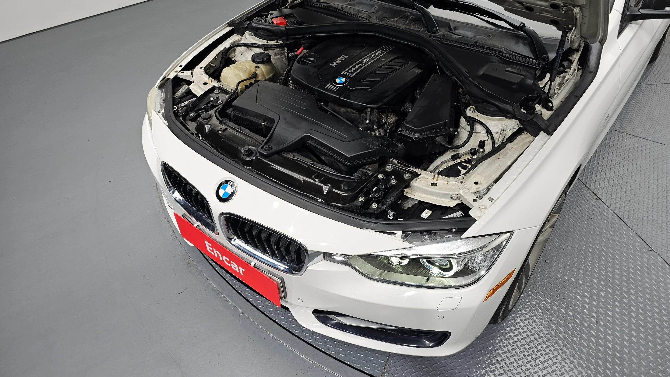 BMW 3-Series F30, 2012 — фото 6